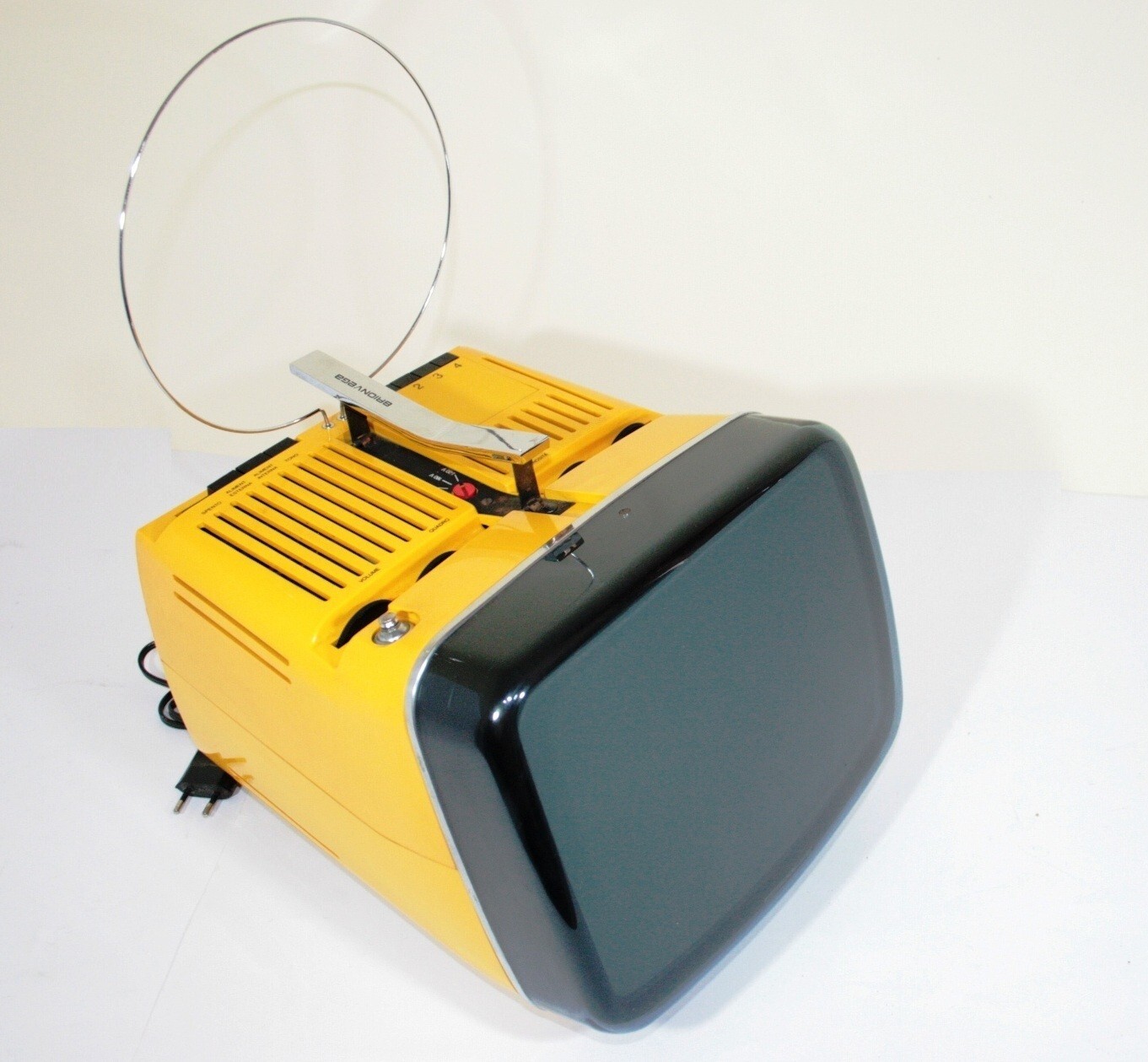 Brionvega Algol 11  (Yellow)