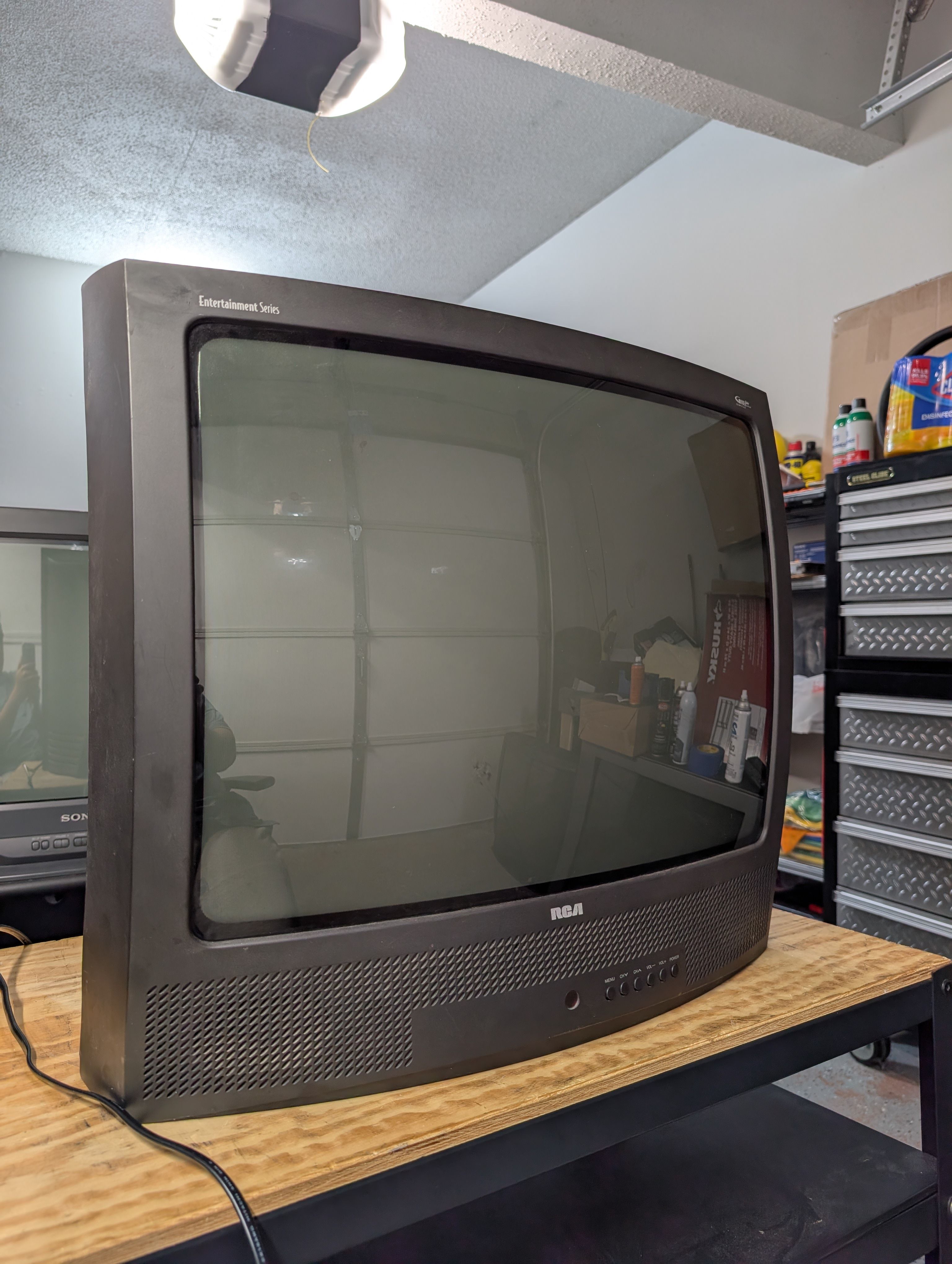 RCA F25648