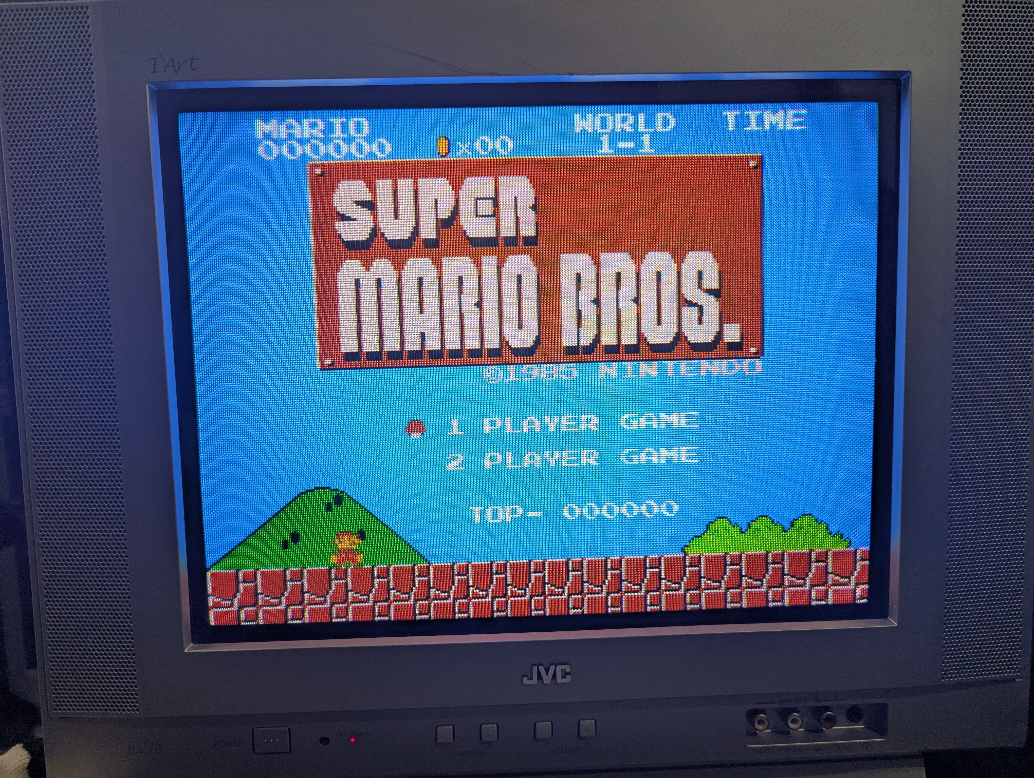 JVC AV-14F702