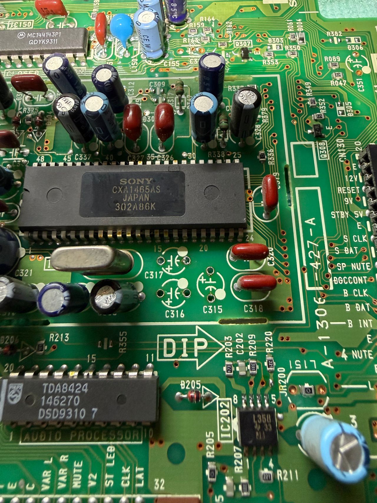KV-27TS36 - Capacitors C315, C316, C317 removed