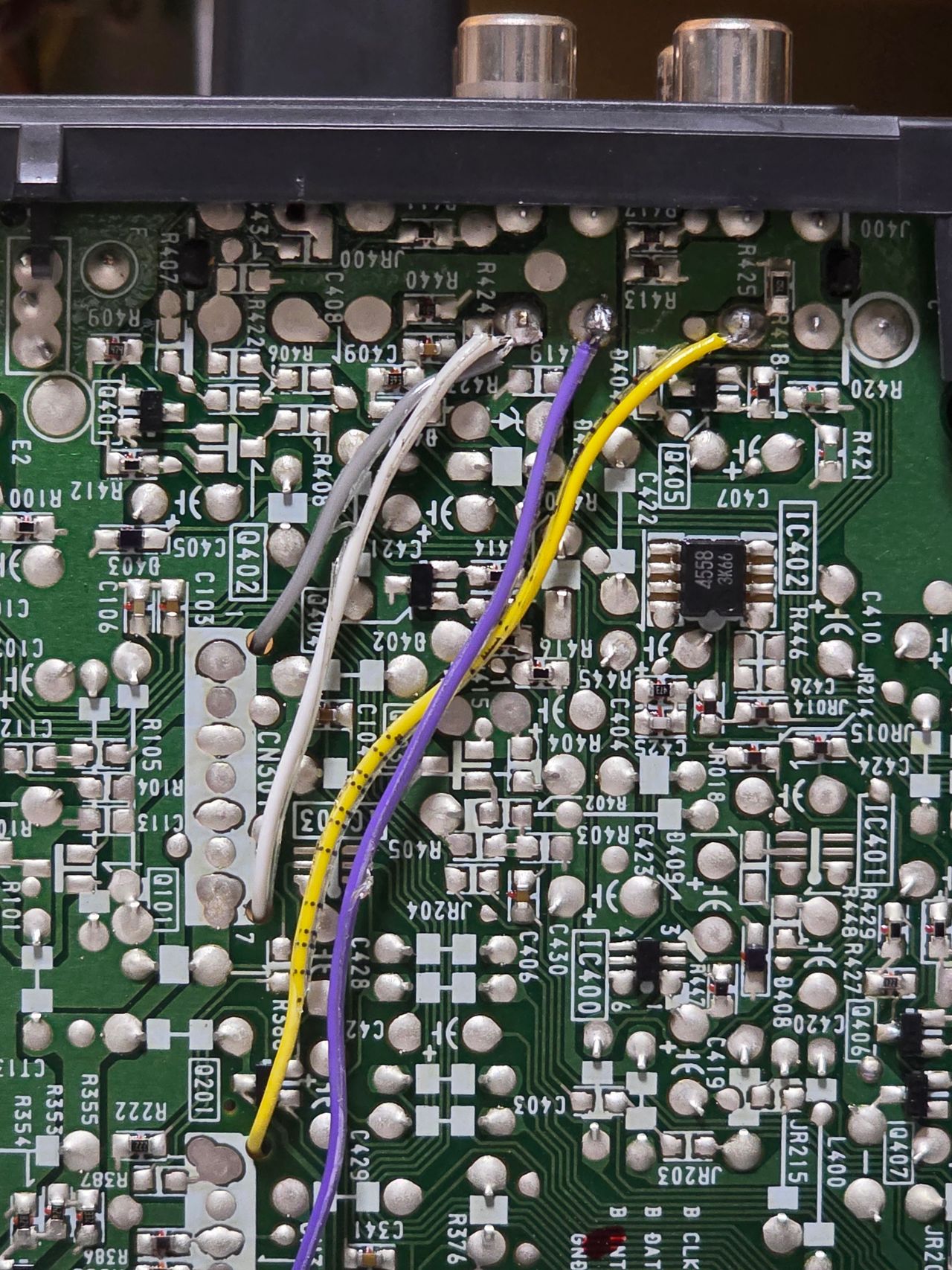 KV-PG14P10 - Audio, sync wires