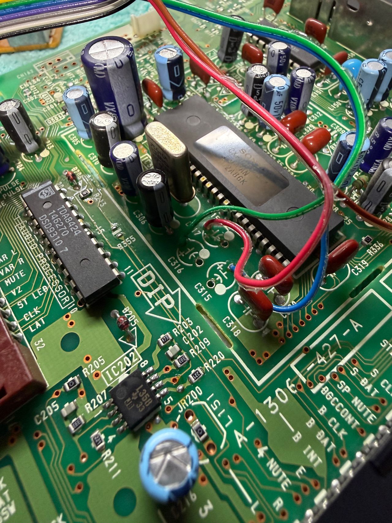 KV-27TS36 - R, G, B, wires