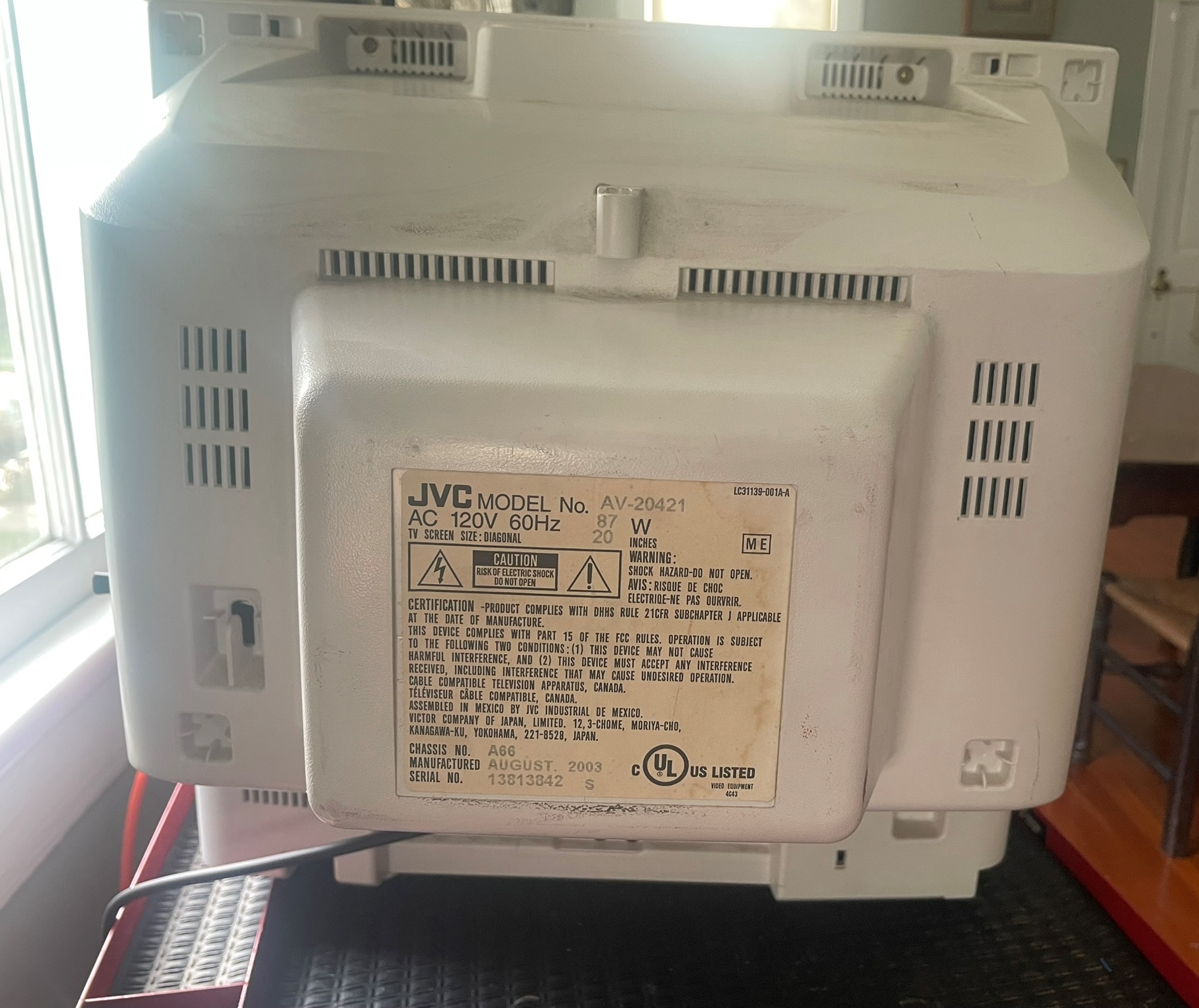 JVC AV-20421
