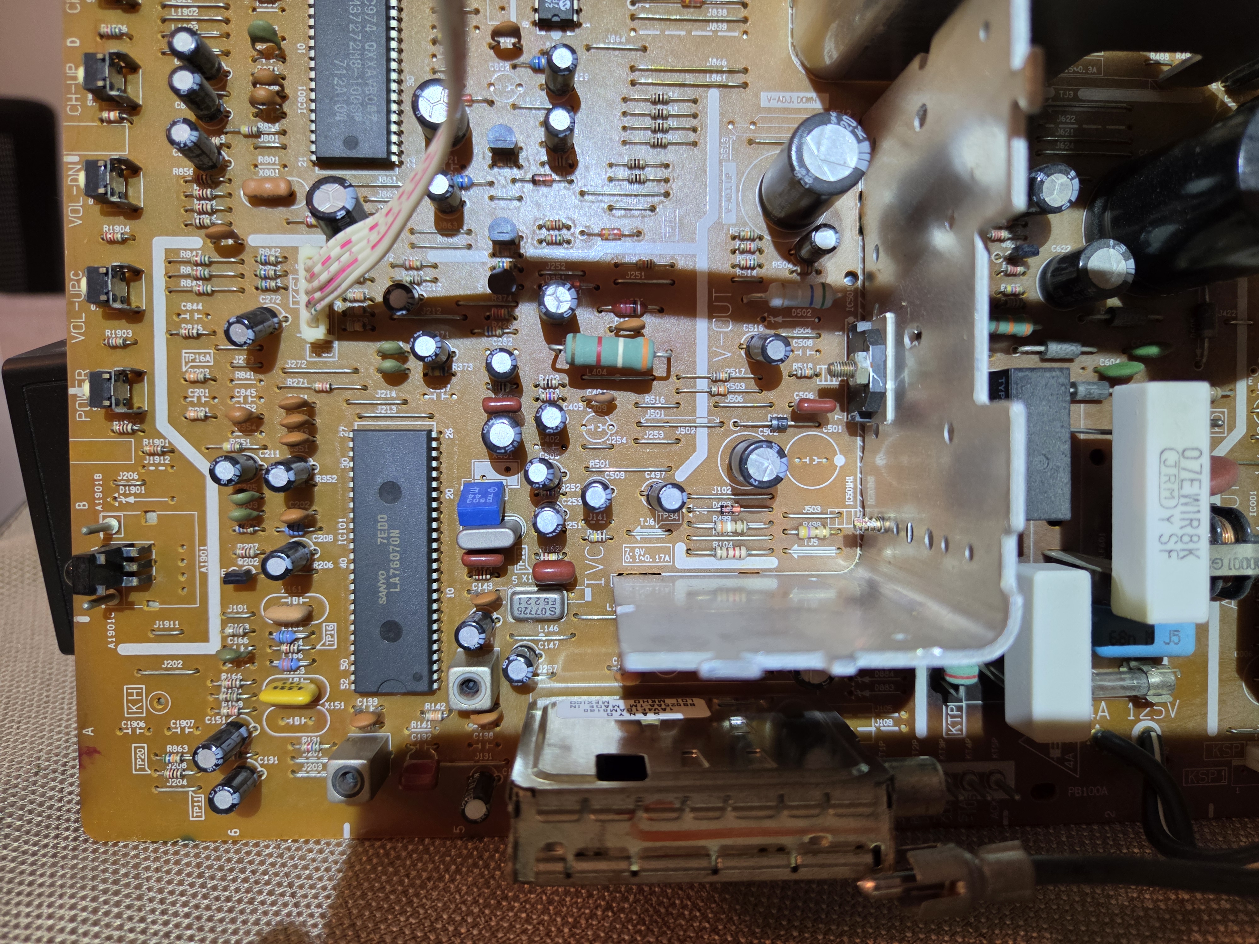 Sanyo AVM-2507