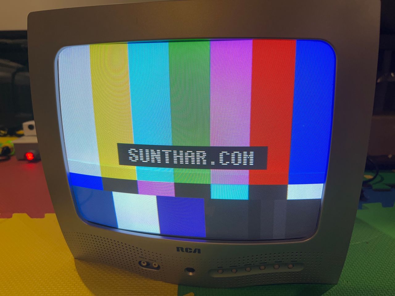 RCA E13320 RGB image