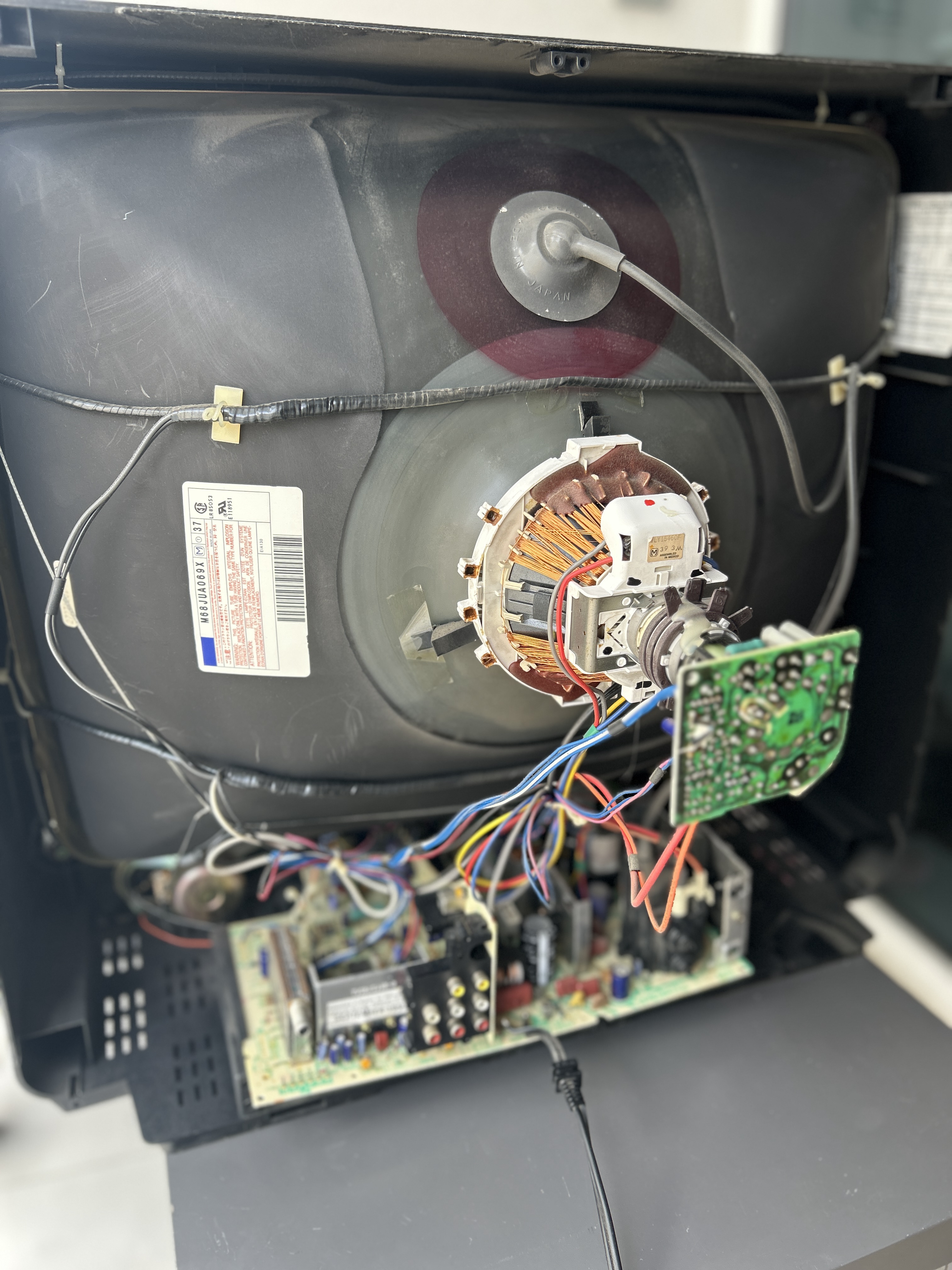 Panasonic CT-27S1R