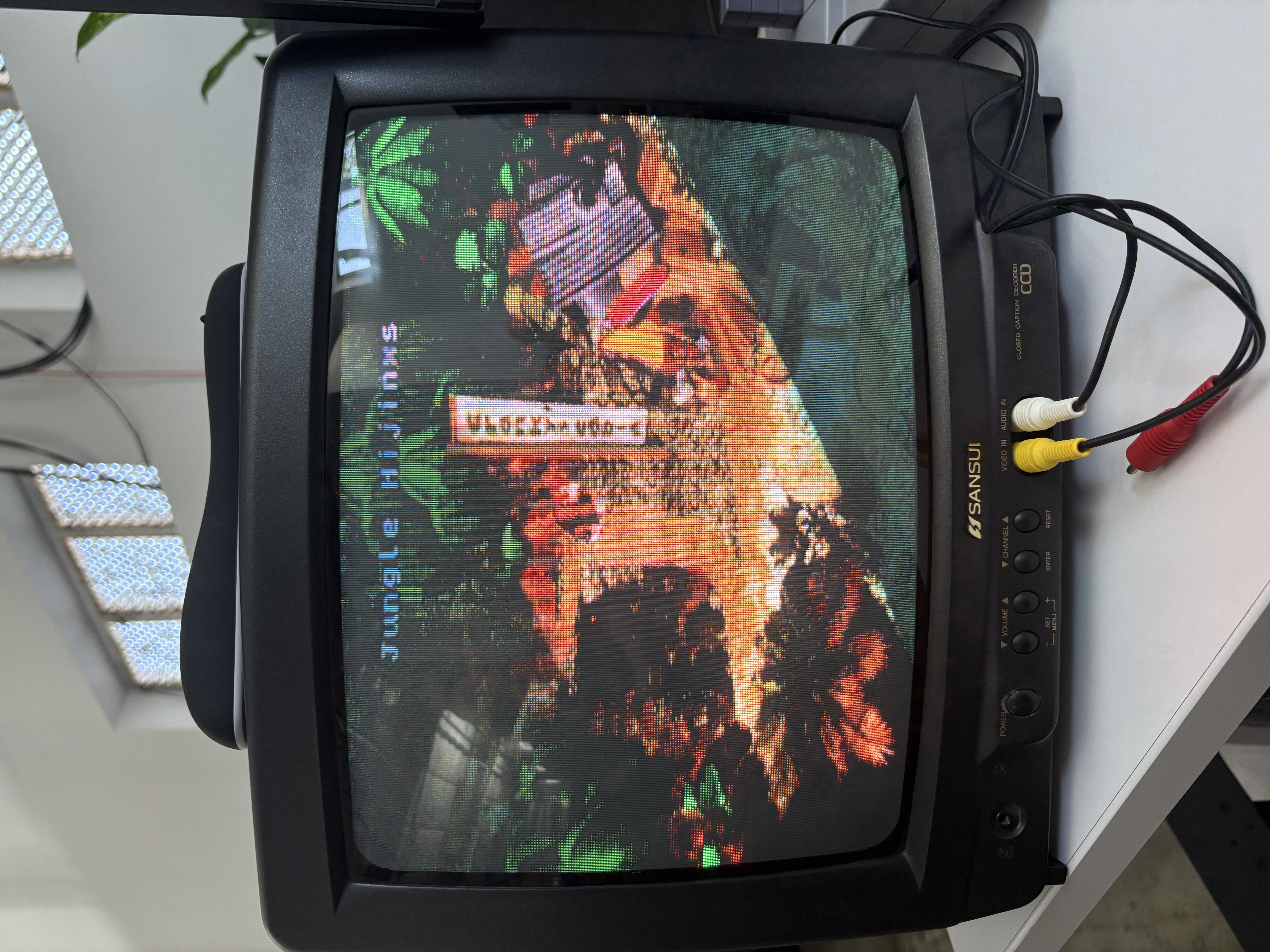 Sansui TVM1316E