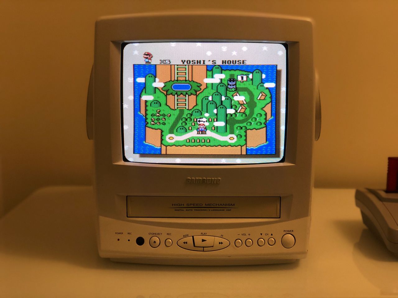 Samsung CXF0933 RGB image