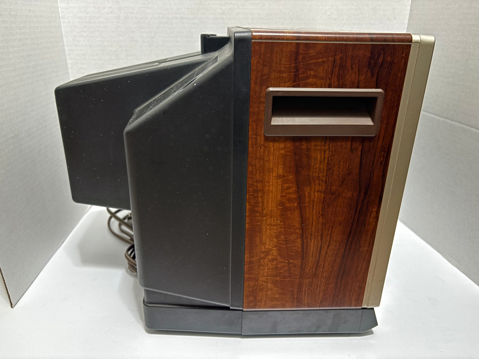 Sony KV-1397R