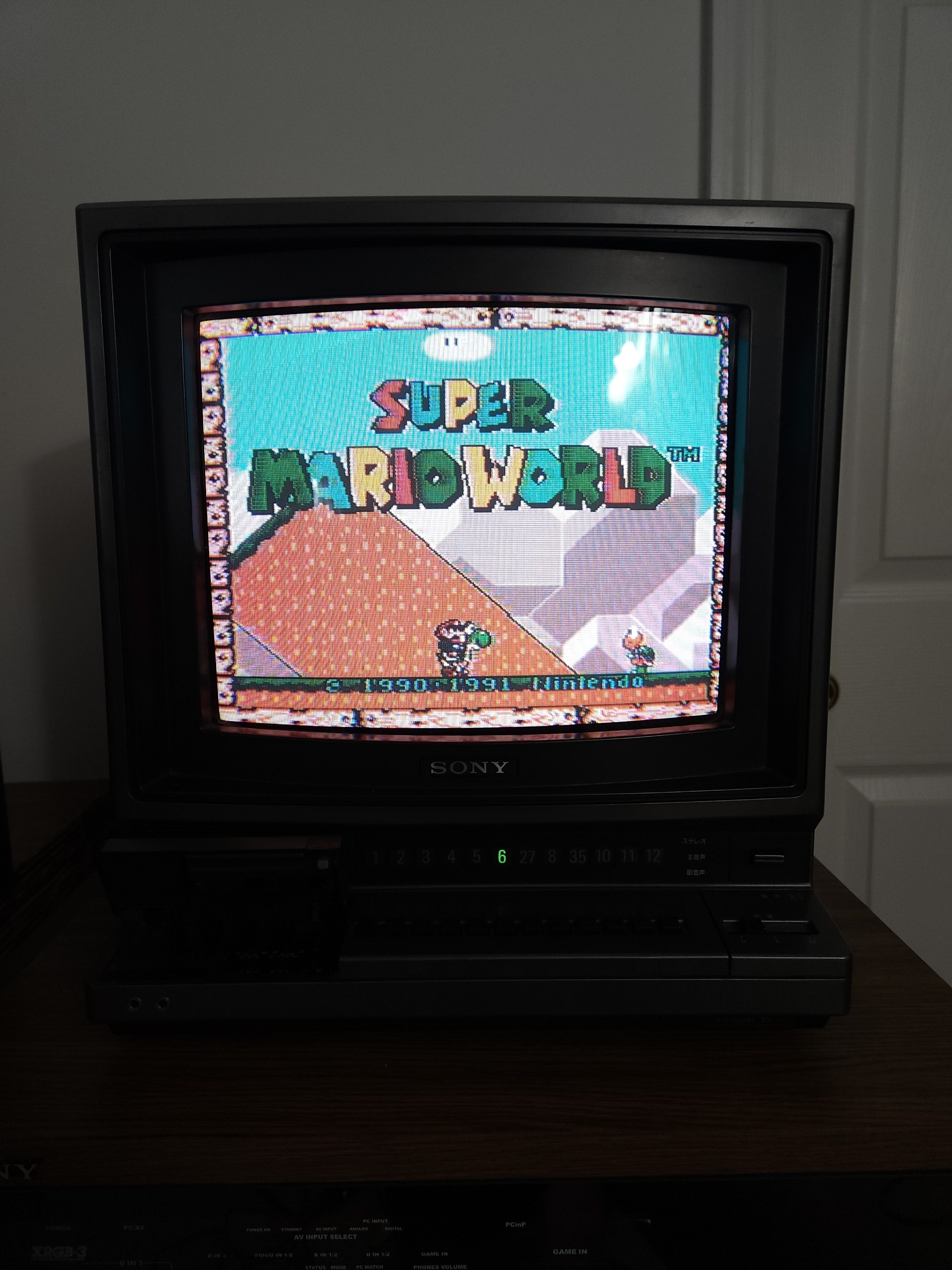 Sony KV-13DS1