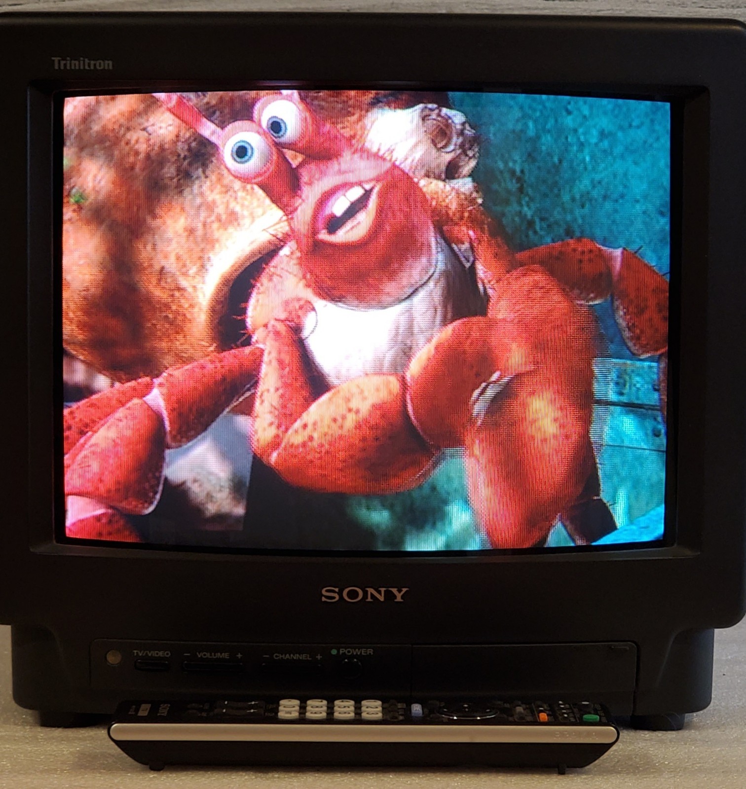 Sony KV-13M10