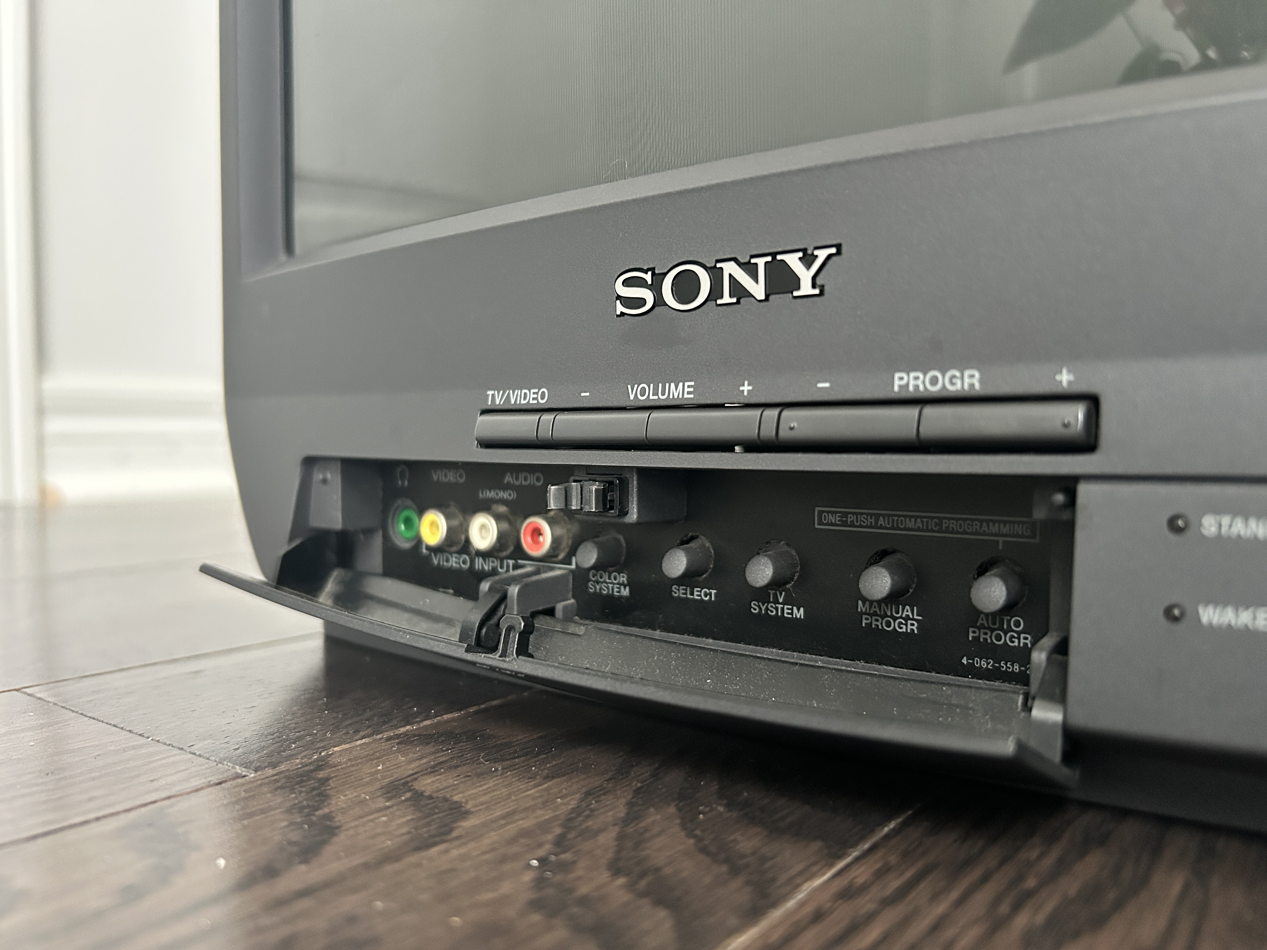 Sony KV-1493MF1