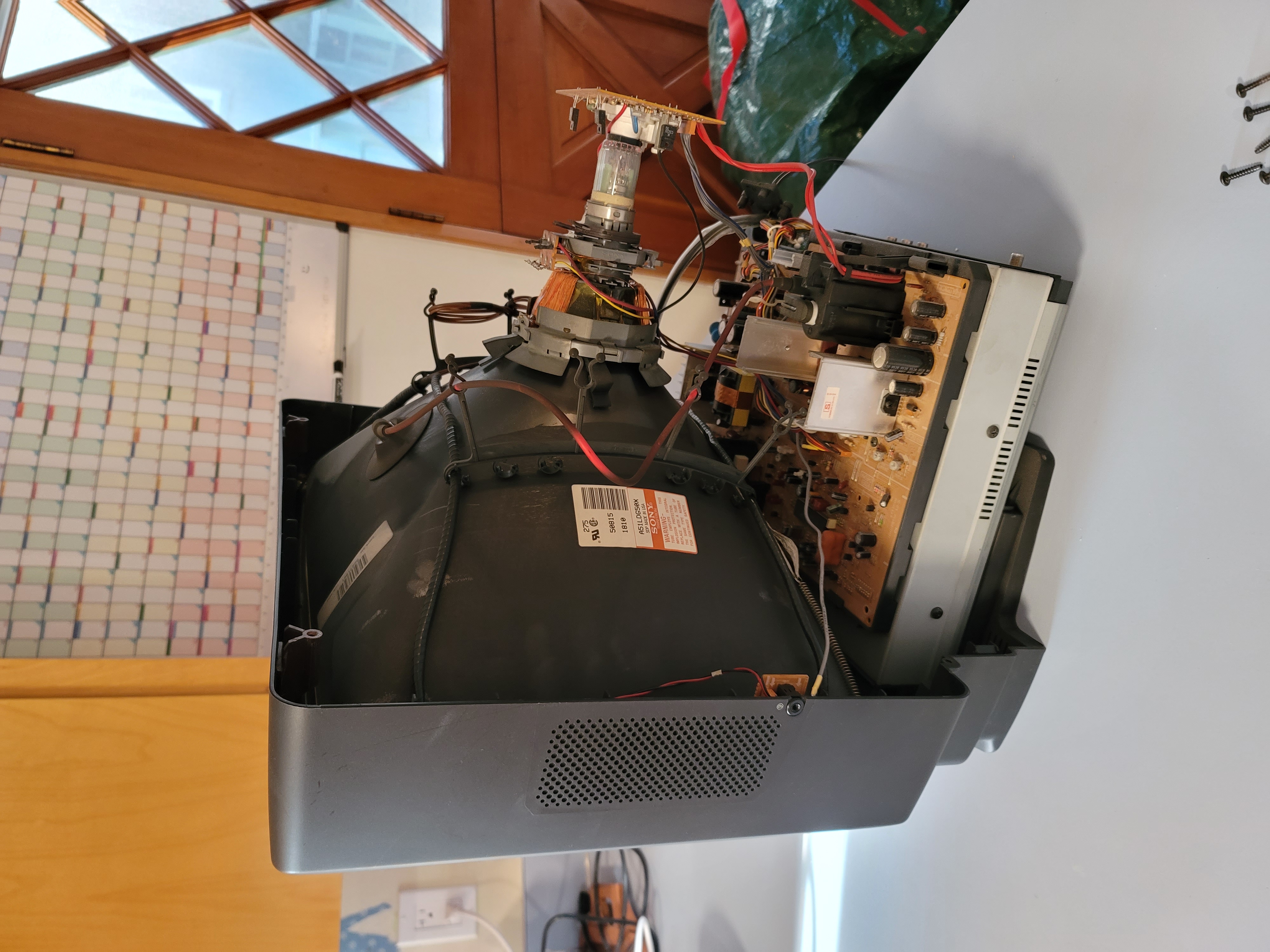 Sony KV-20VM20