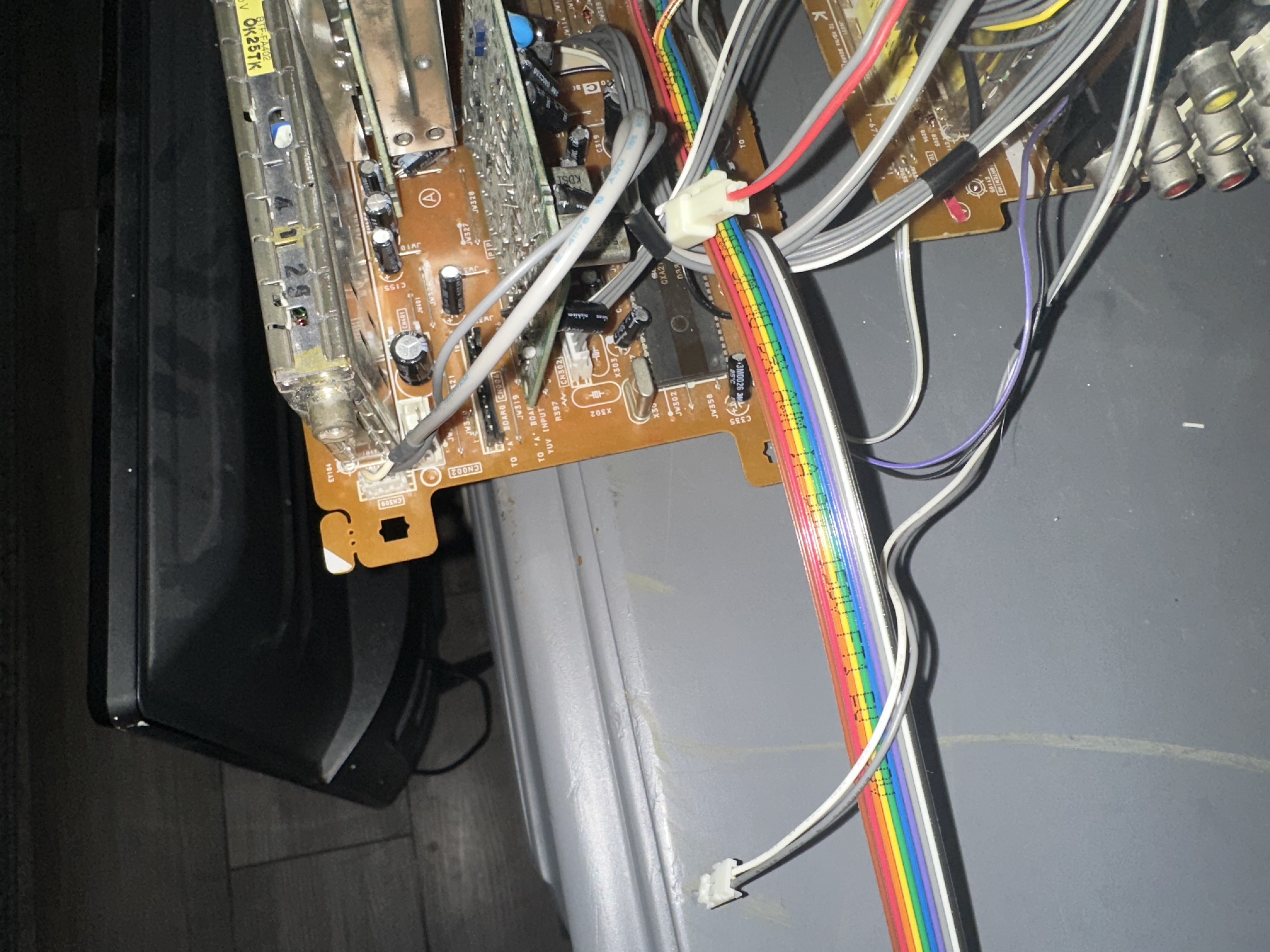 Sony KV-27FV16