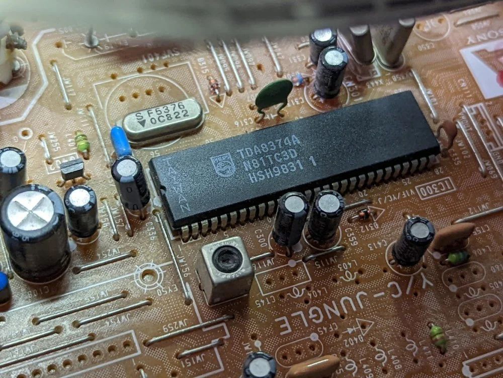 Sony KV-G14S2