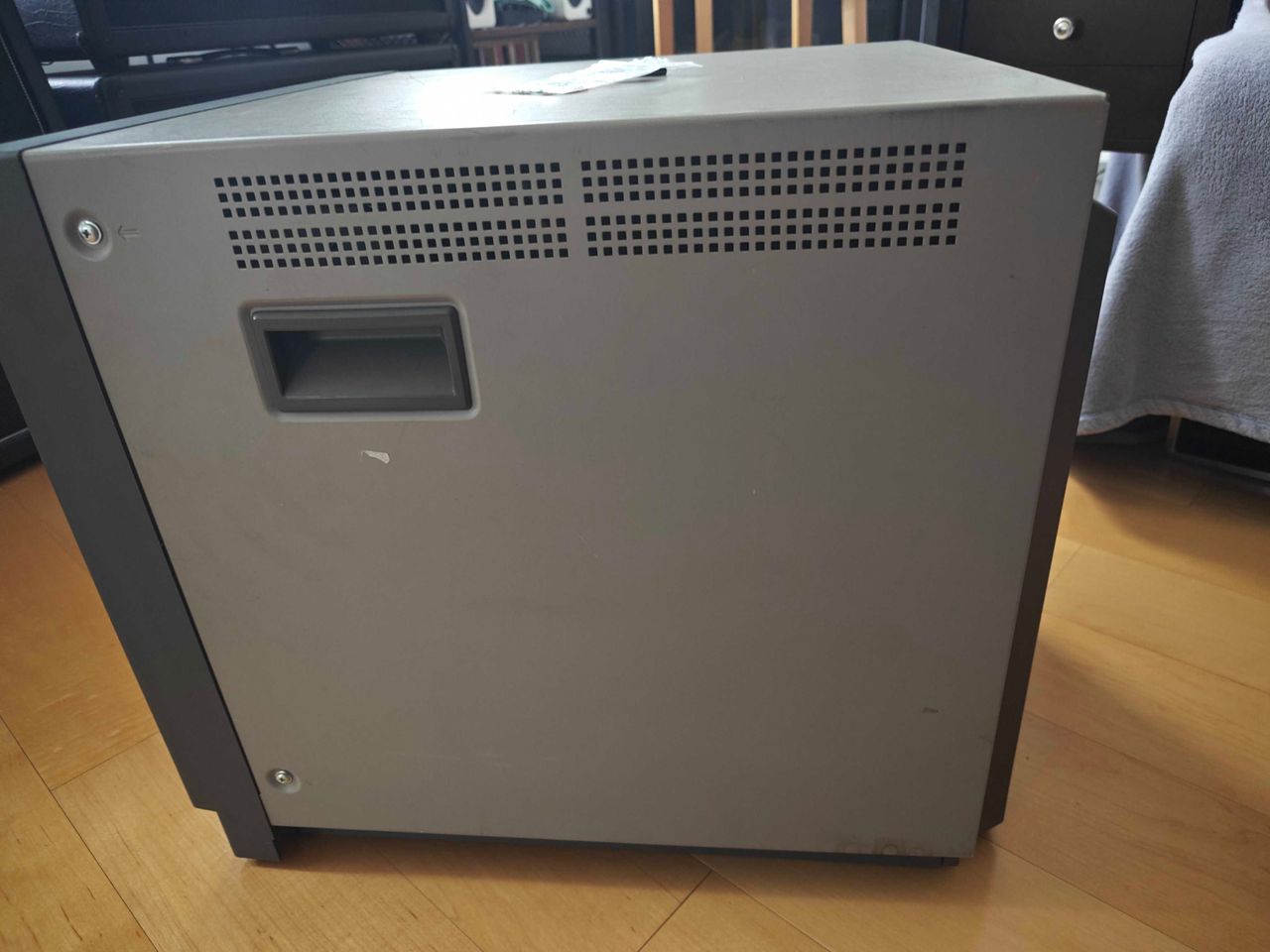 PVM-20L1
