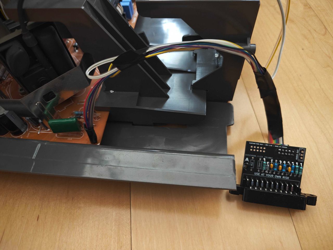 PVM-20L1