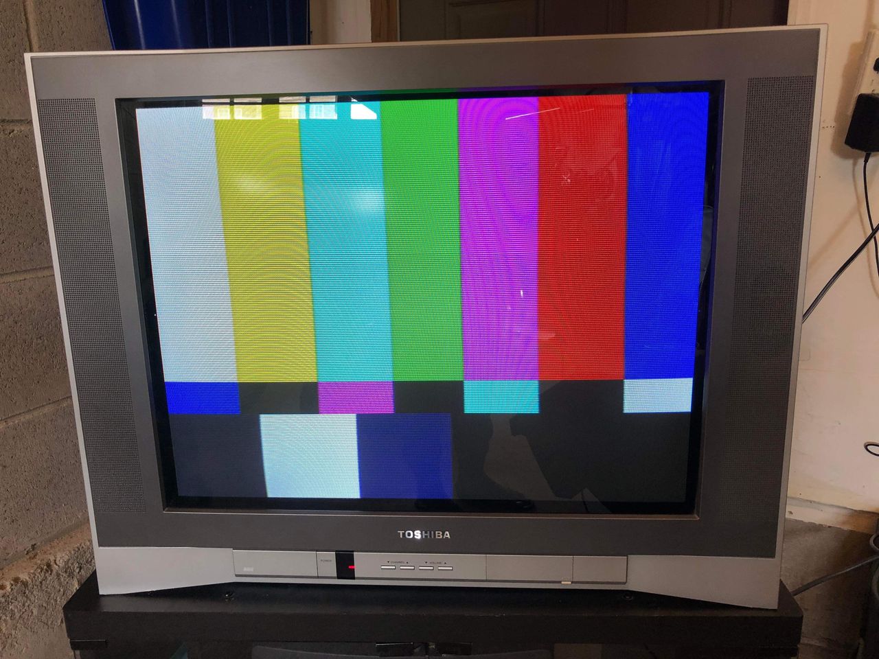 Toshiba 27AF43 RGB image