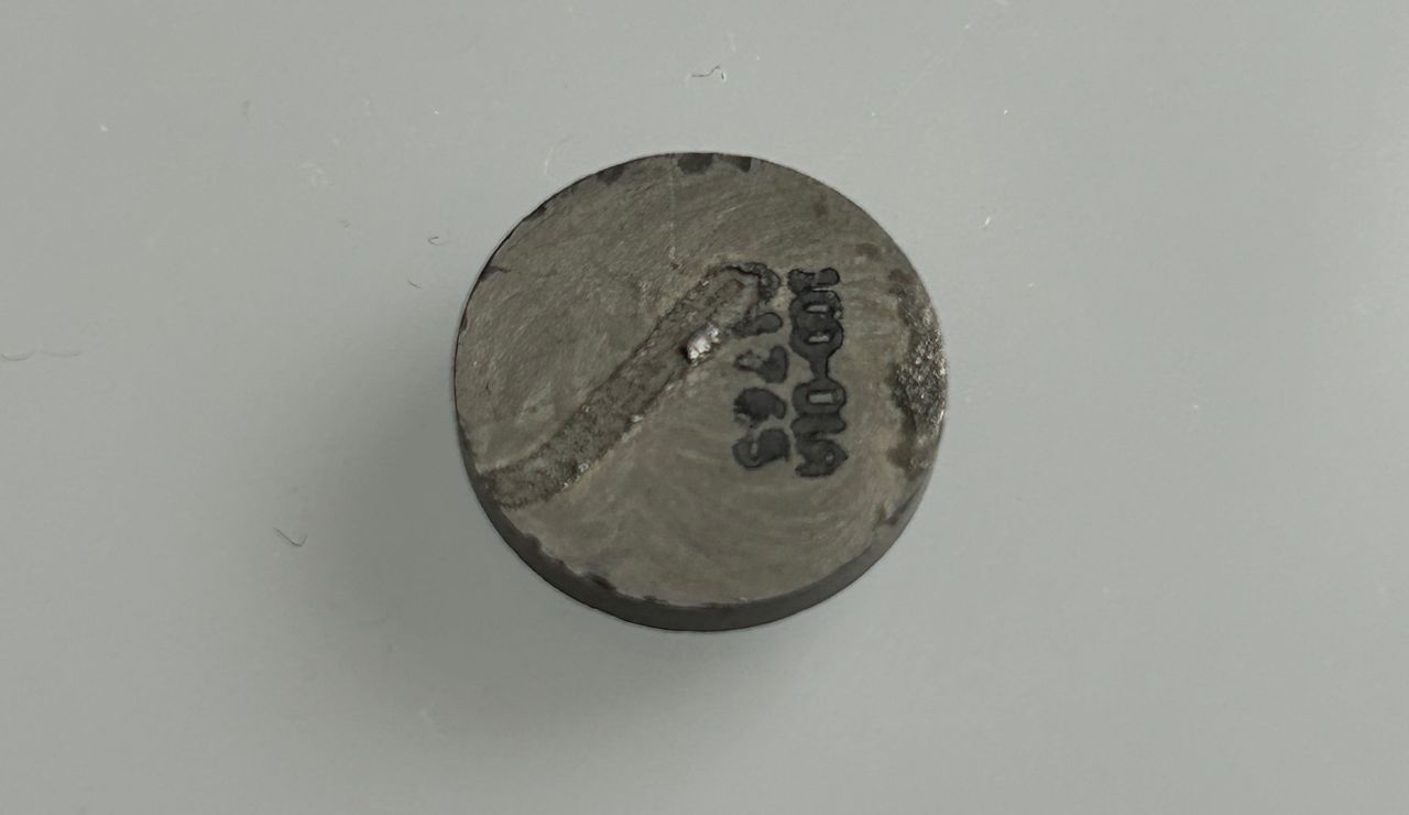 F20352SF - This is a common problem on this set where the thermistor breaks off.