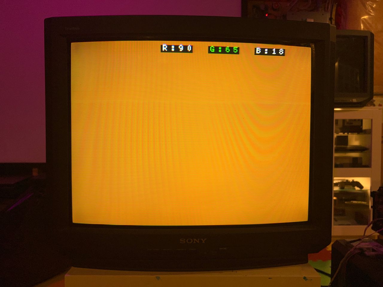 KV-27V20 - When I switched to my custom 26 AWG cable, the circular bar completely disappeared.