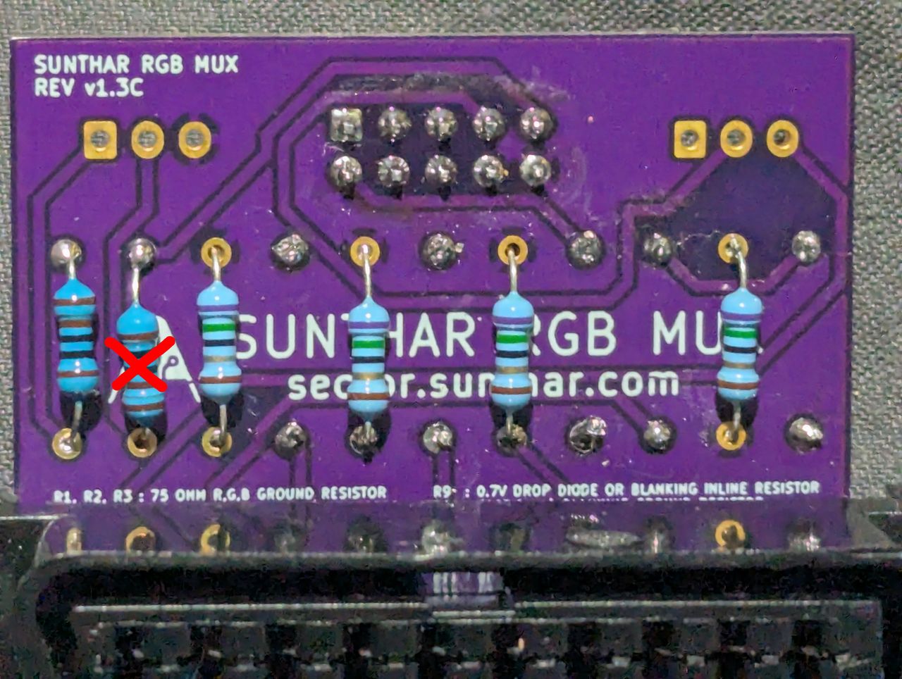 SB315 - Remaining resistors on the other side of the board. Make sure to not populate R10. This was corrected later.