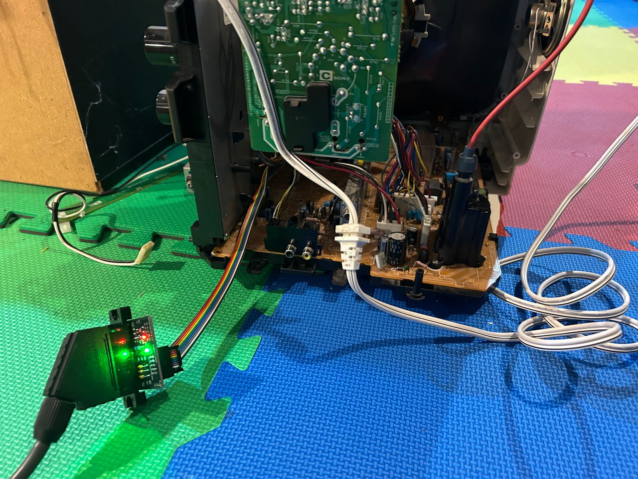 KV-13TR29 - 1.5C mux board in action.