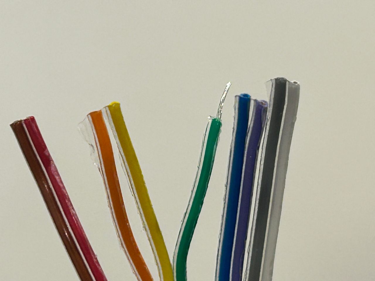 Green wire stripped to about 3mm