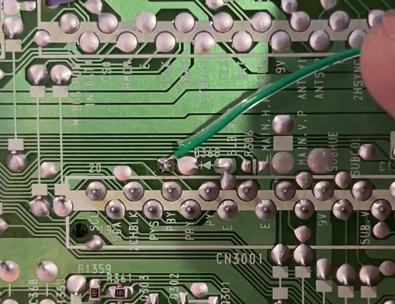 Fusing a tinned wire to a tinned pad