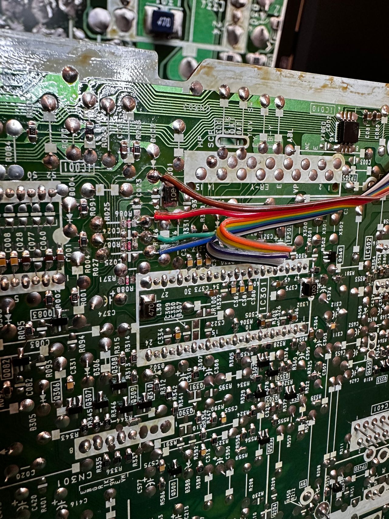 KV-27S42 - R,G,B and Blanking wires attached