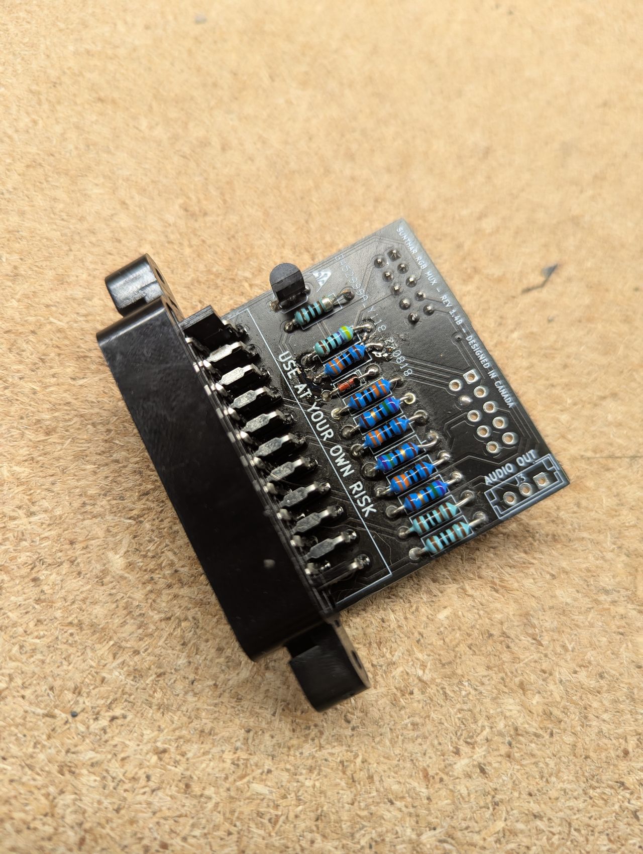 KV-32V35 - RGB mod board