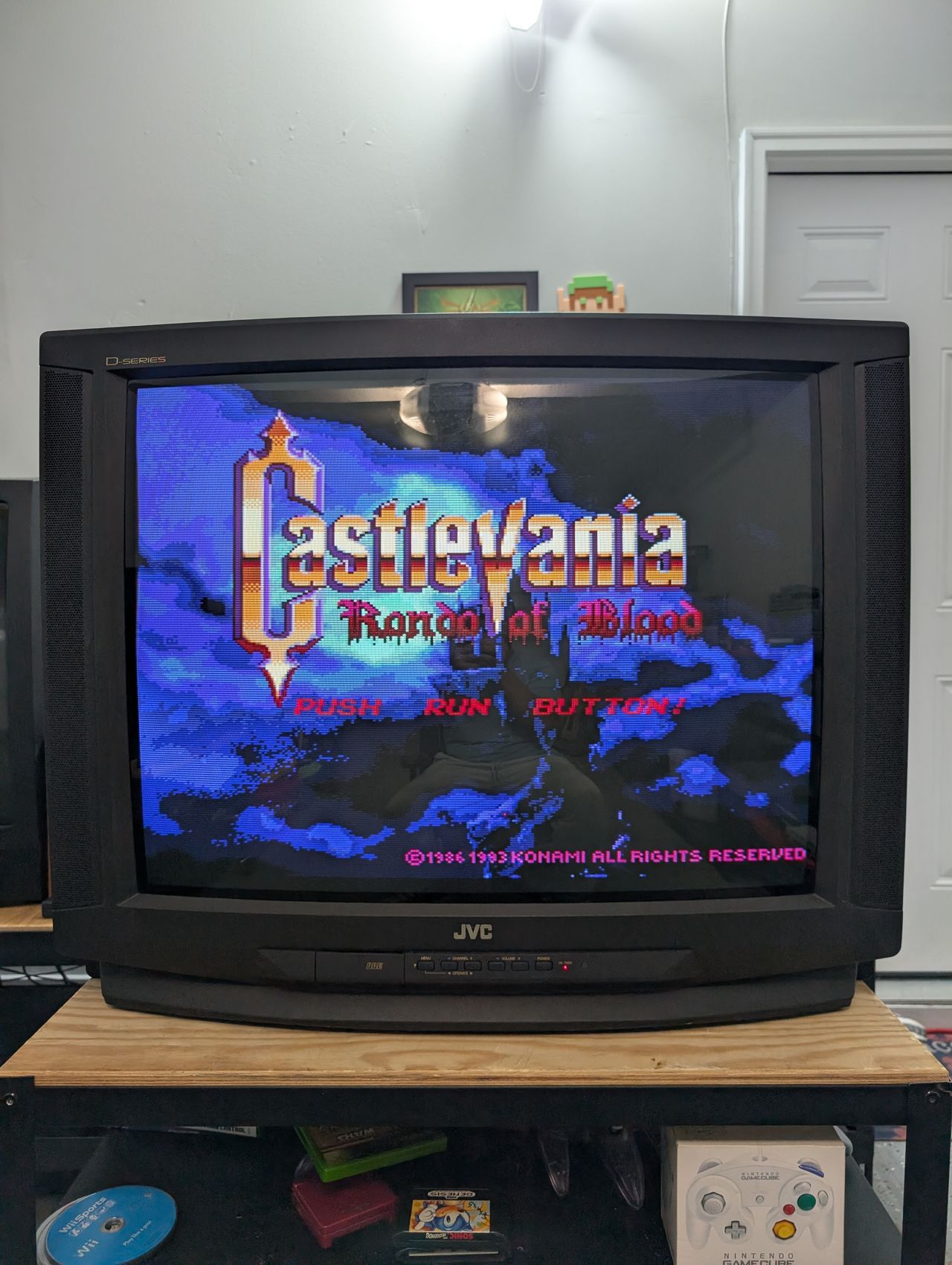 JVC AV-32D501 RGB image