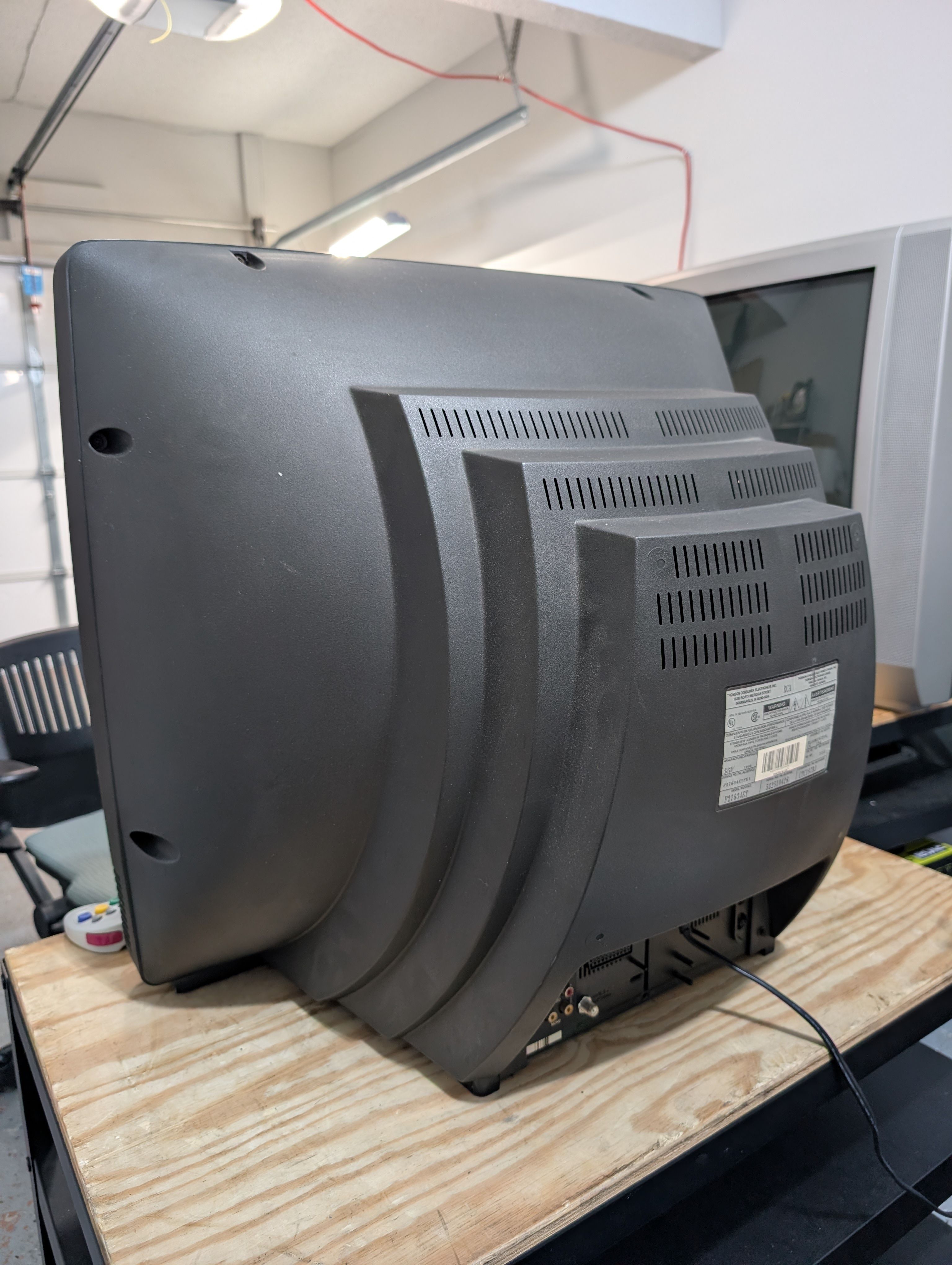 RCA F27634