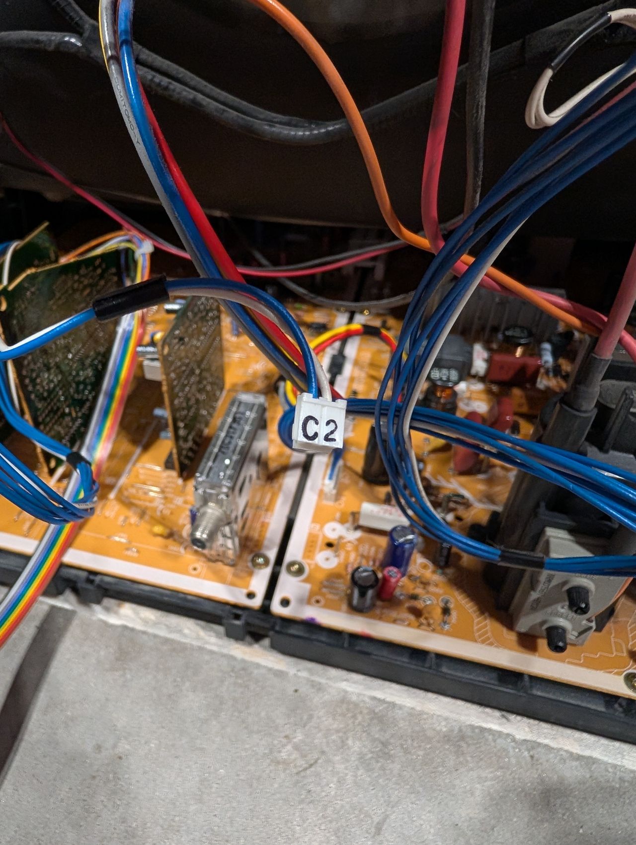 CT-27SF25W - Disconnect cabled labeled C2 to disable Velocity Modulation