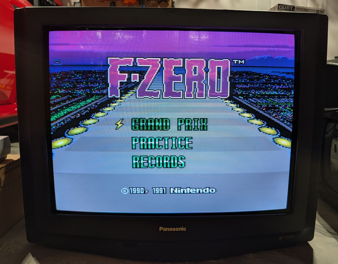 Panasonic CT-27SF25W RGB image