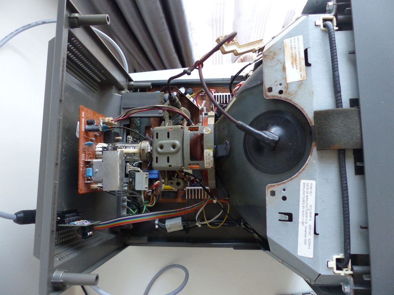 PVM-14L1