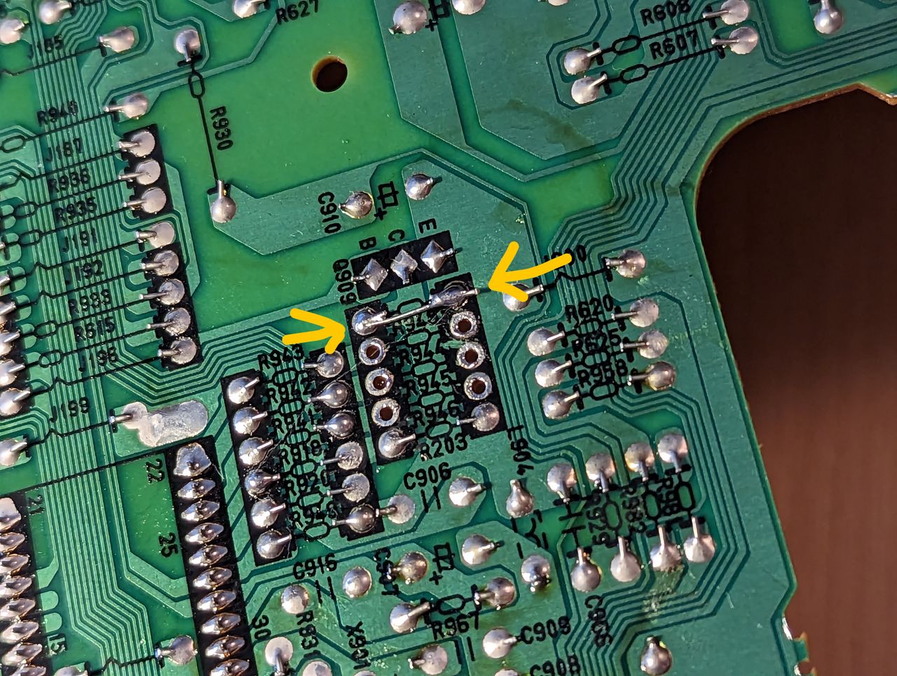 GXE-1395 - Place jumper wire on resistor R948 to jump it to ground, disabling the closed caption display circuit. This cir...