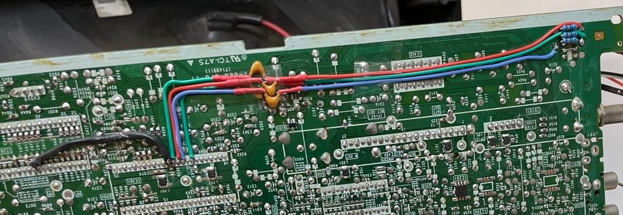 KV-20M40 - ## Component Mod Adding component on this set is also pretty easy: 1. Terminate the Y, Pr, Pb signals to ground...